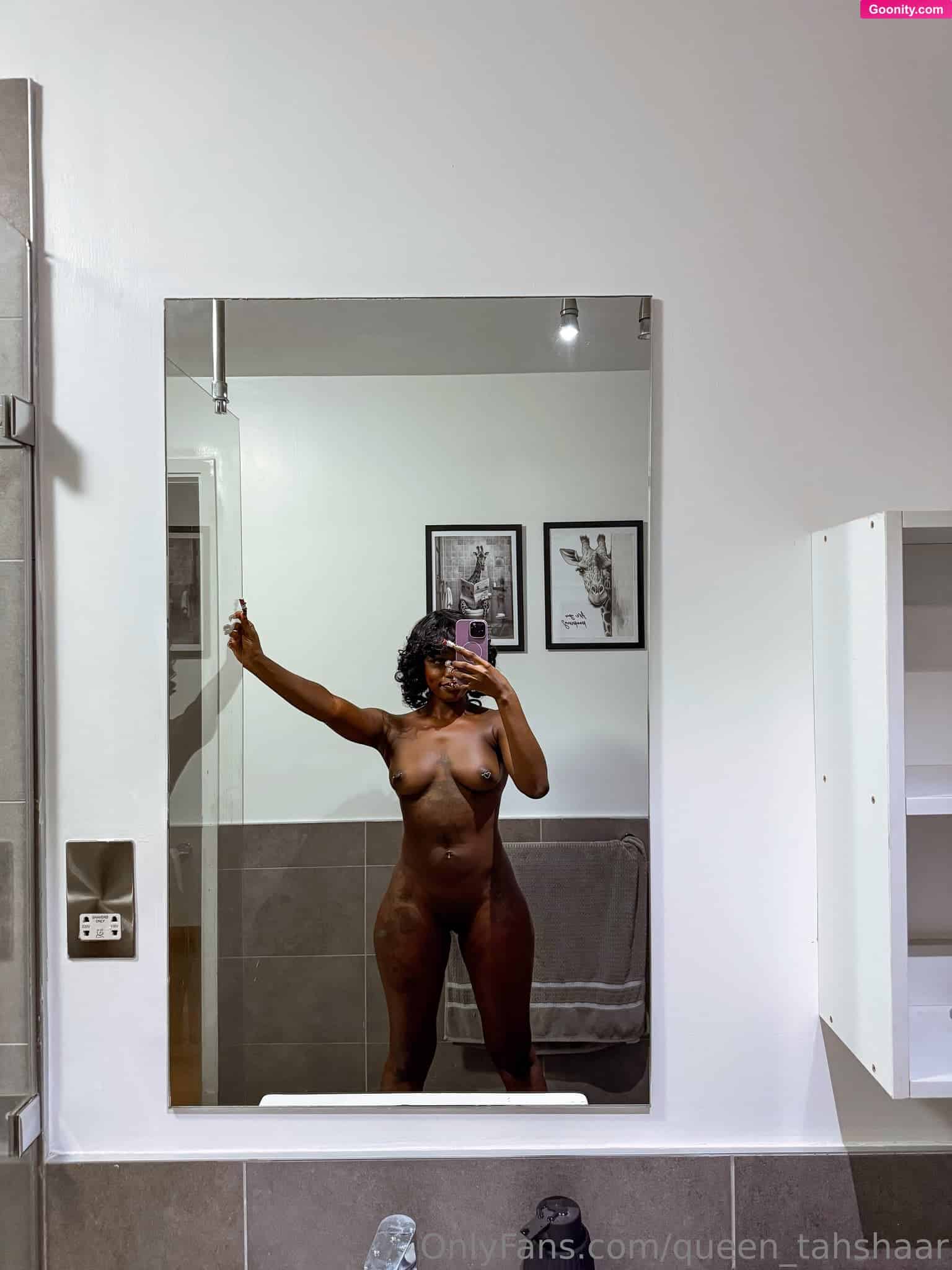 queen_tahshaar photo 81