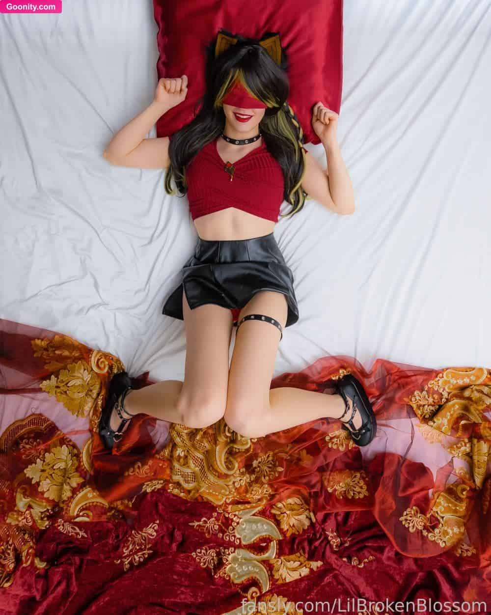 Blossom Bennett photo 77