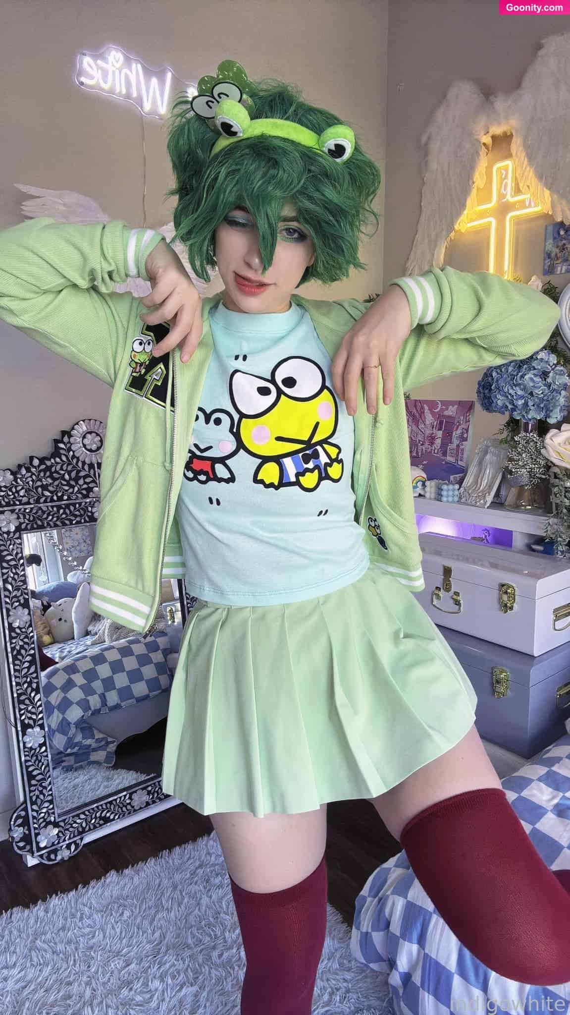 Indigo White photo 48