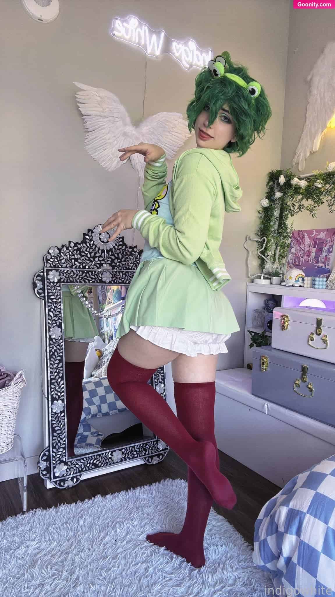 Indigo White photo 26