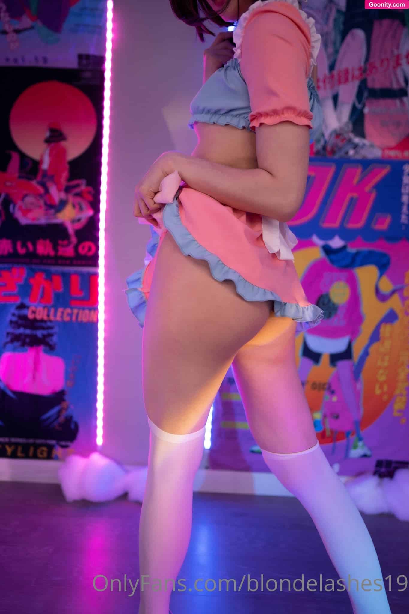 Blondelashes19 photo 81