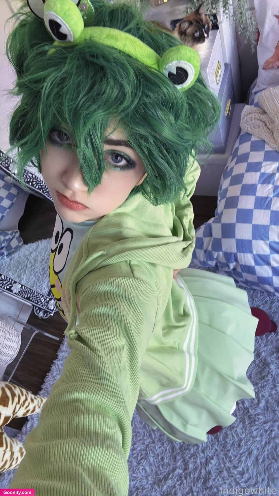 Indigo White photo 12