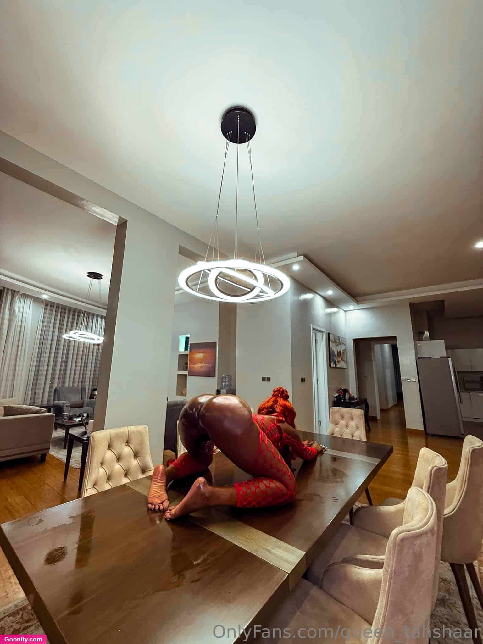 queen_tahshaar photo 4