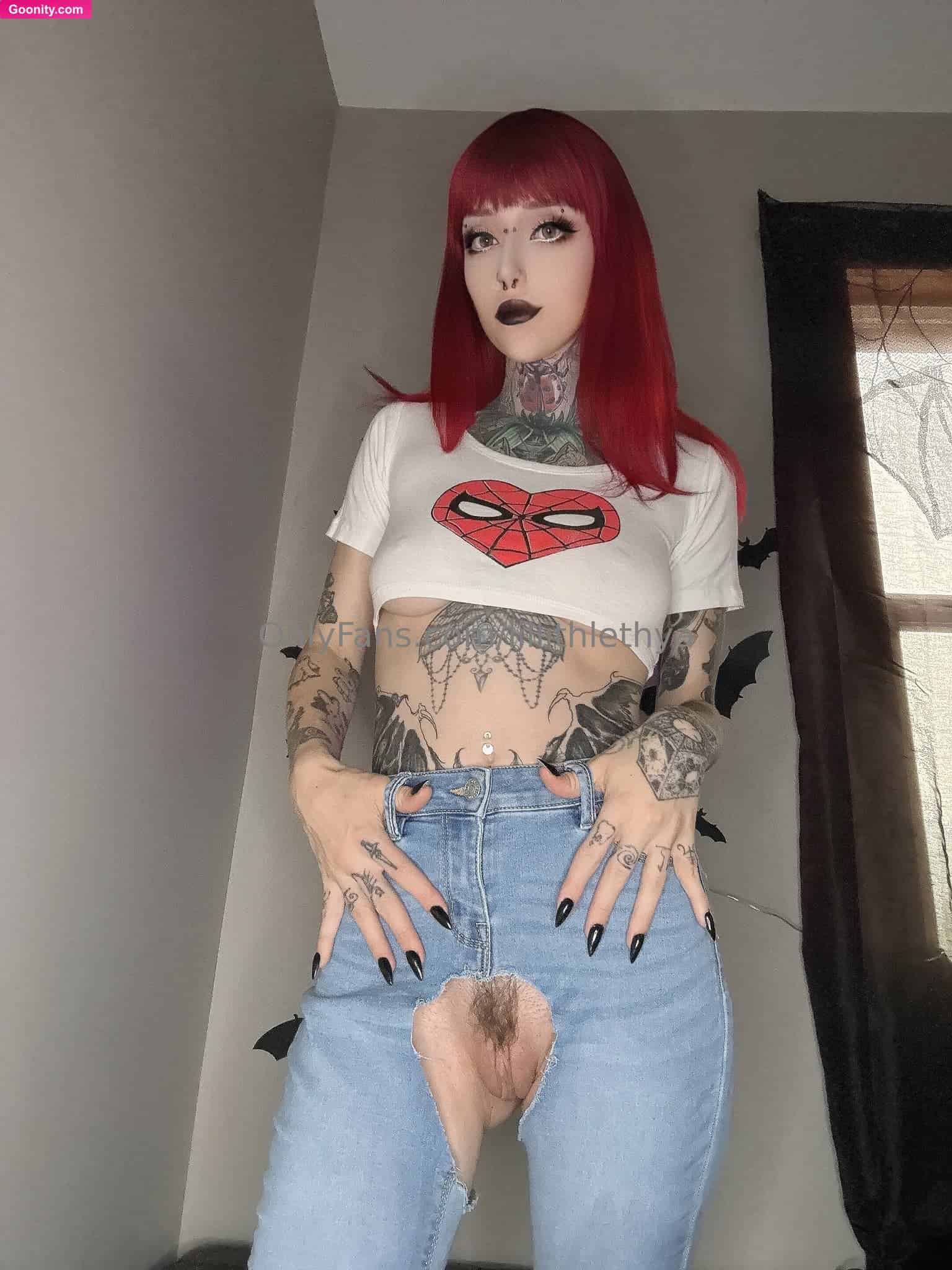Goth M0mmy Lilli | big tiddy goth m¡lf photo 51