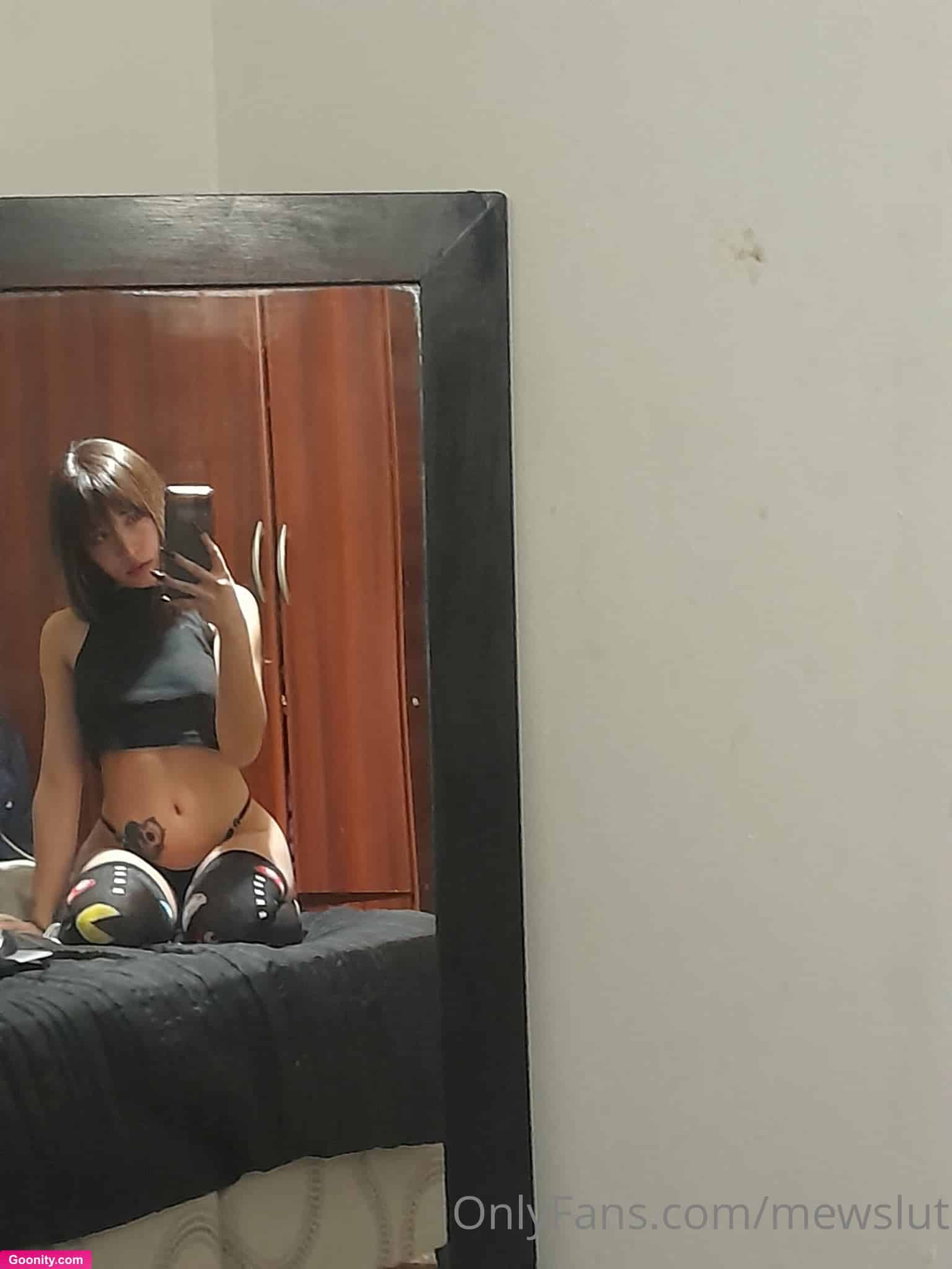 mewslut photo 71
