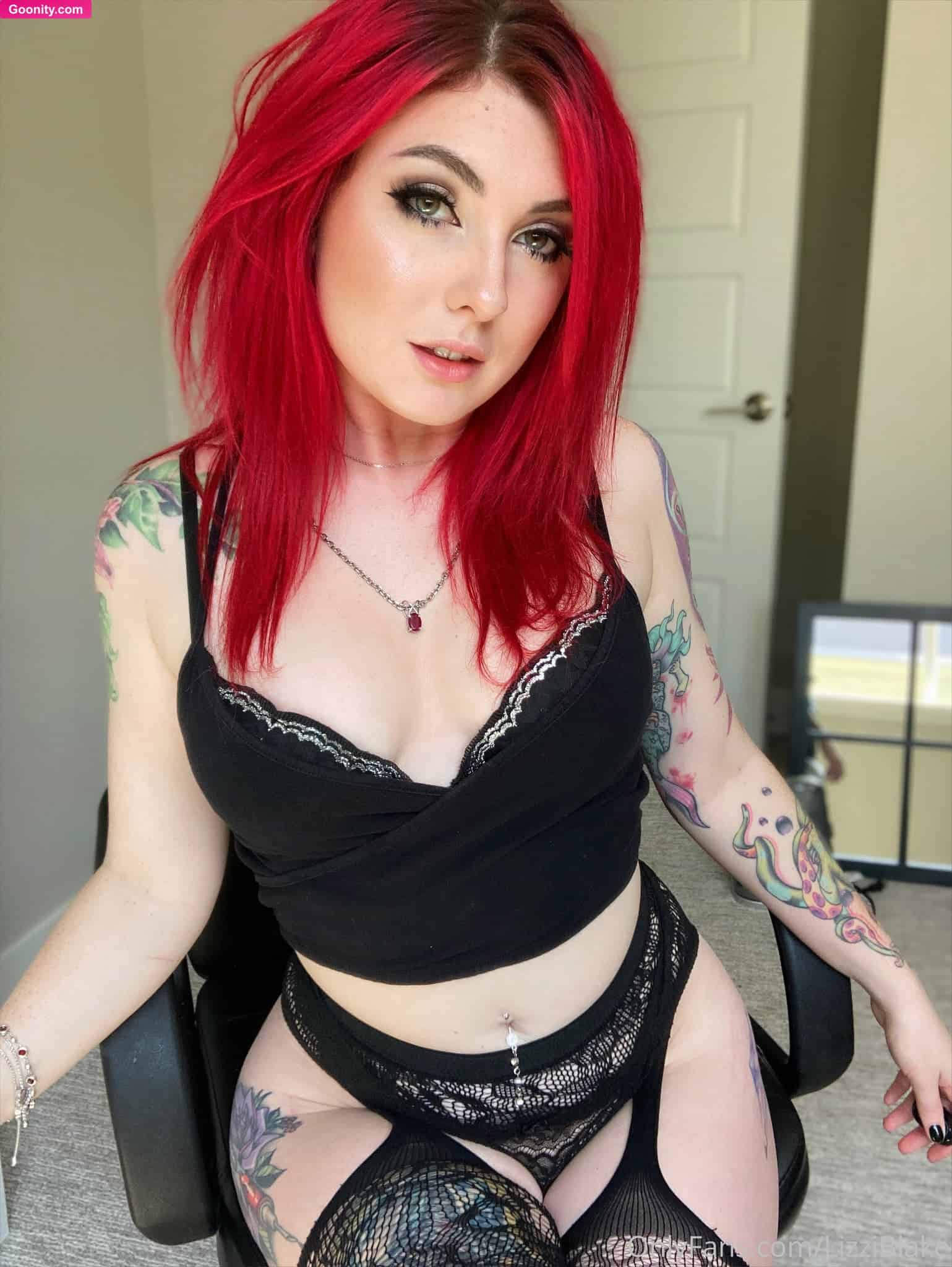 Lizzi Blake [Free] photo 131