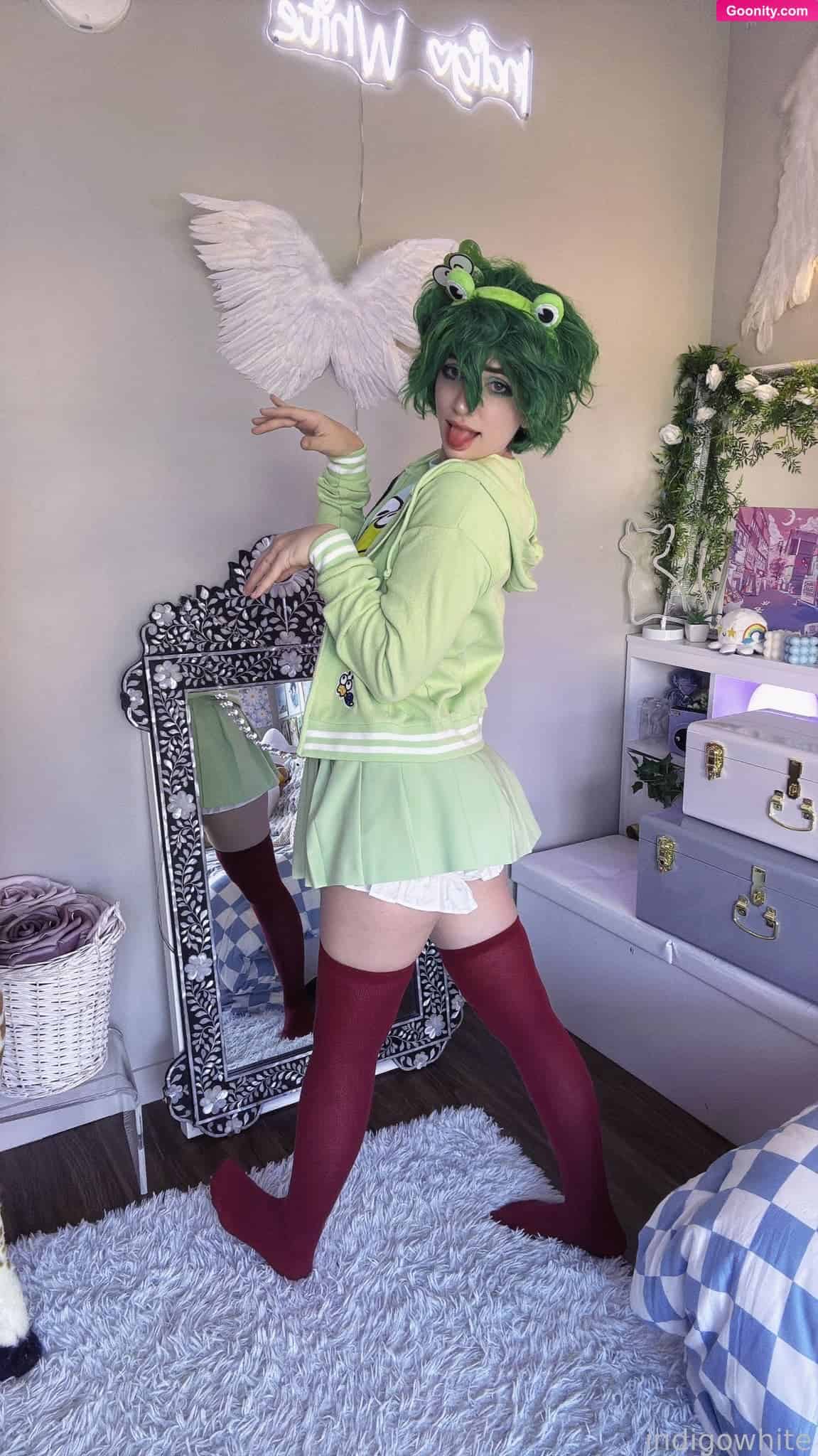 Indigo White photo 42