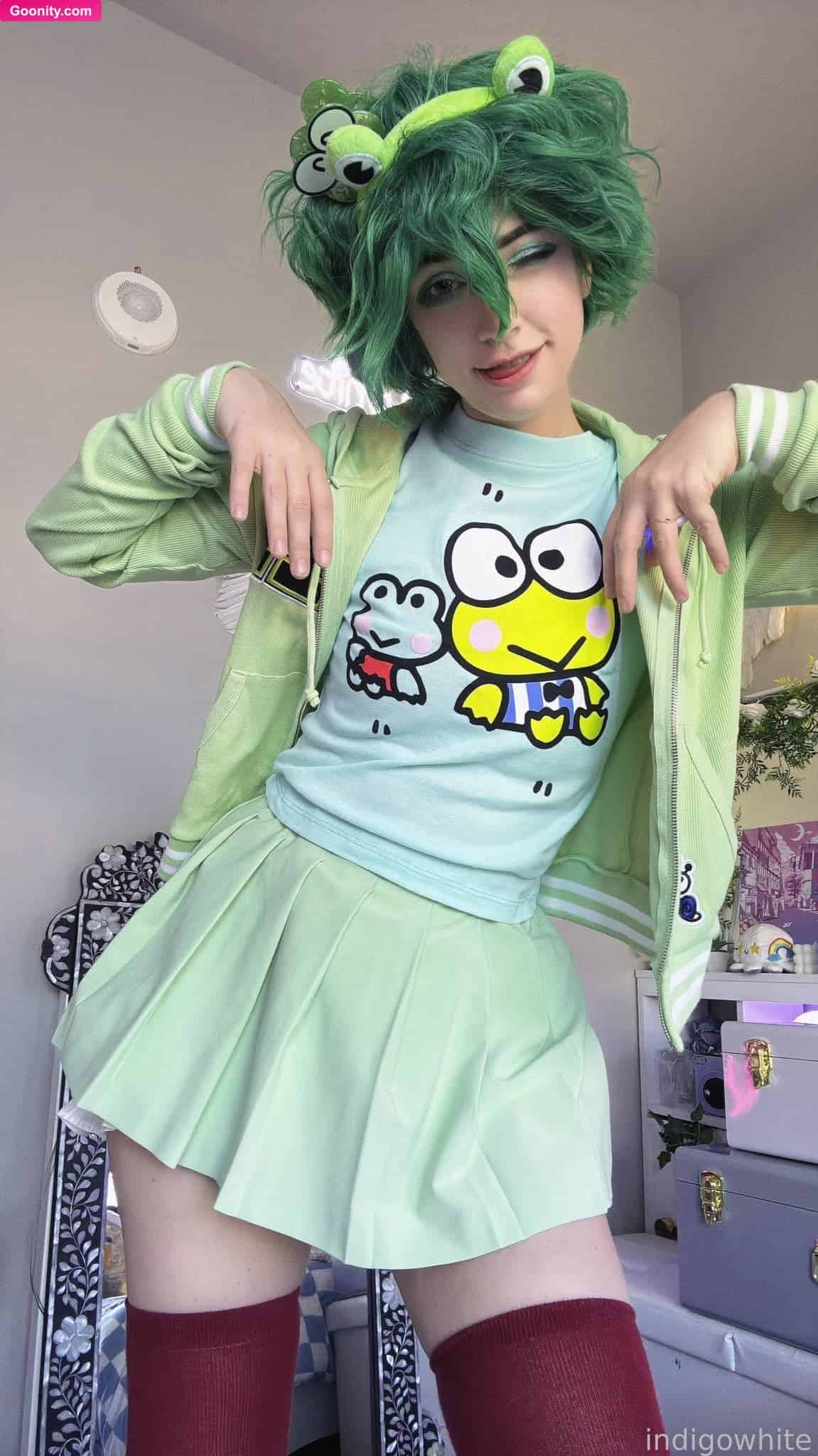 Indigo White photo 30