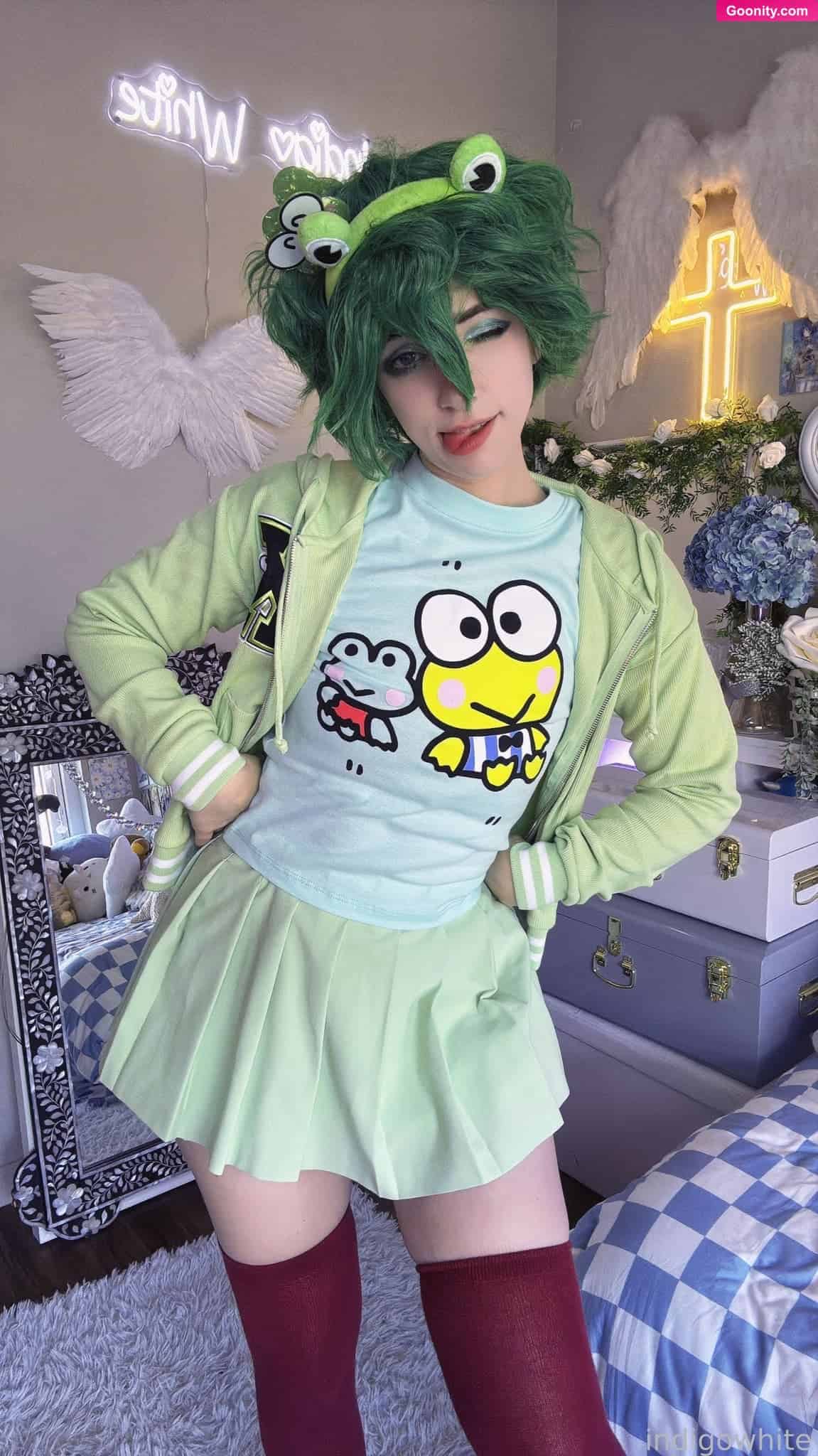 Indigo White photo 50