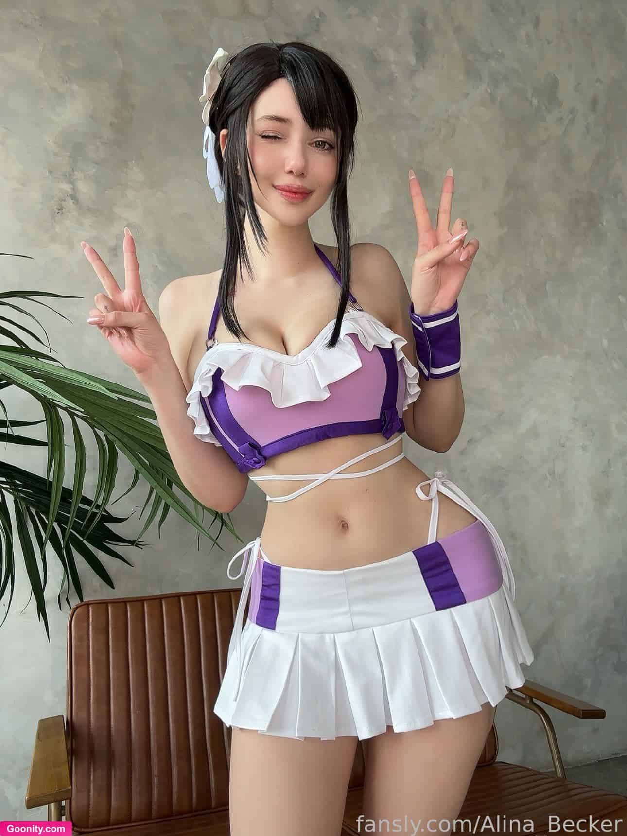 Alina Becker photo 53