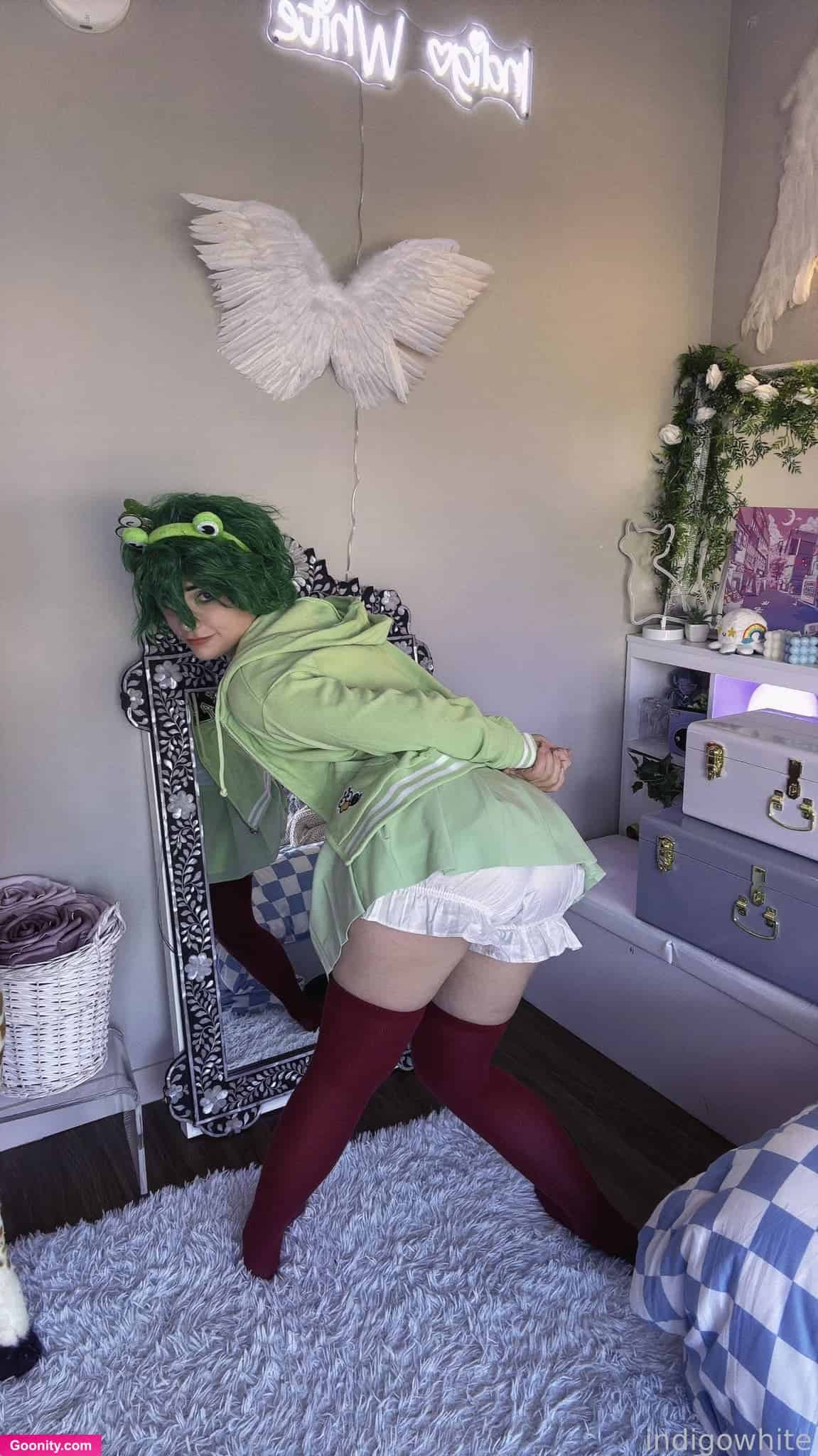 Indigo White photo 46