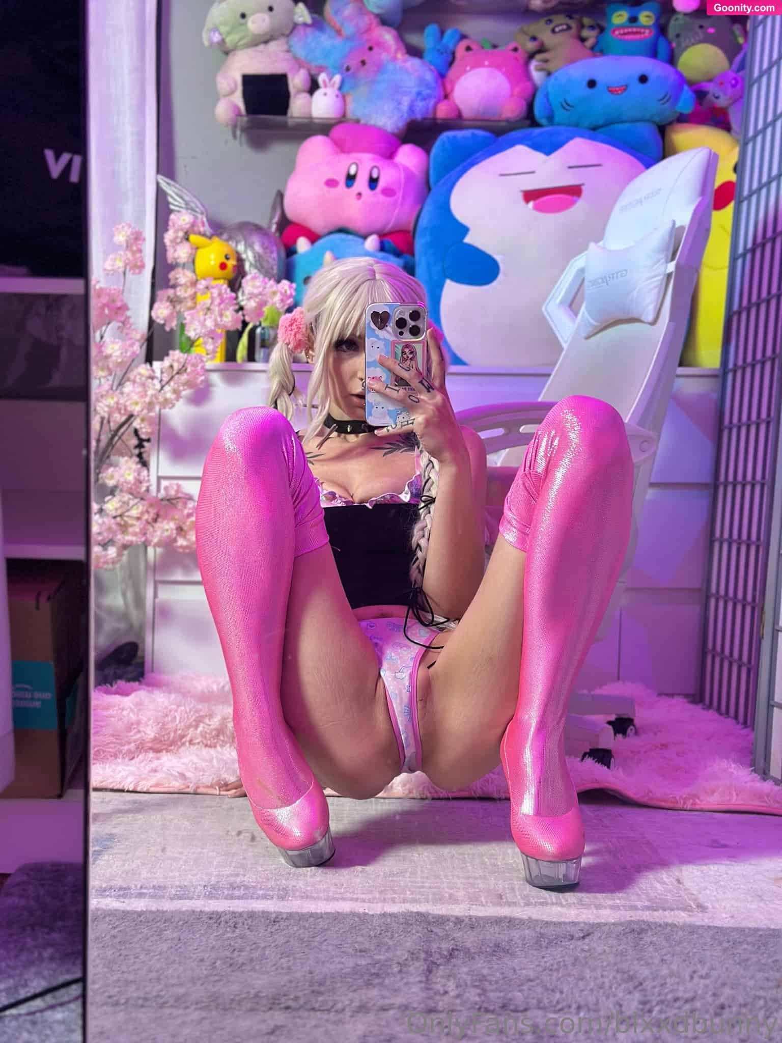 𝕓𝕝𝕩𝕩𝕕𝕓𝕦𝕟𝕟𝕪 photo 94