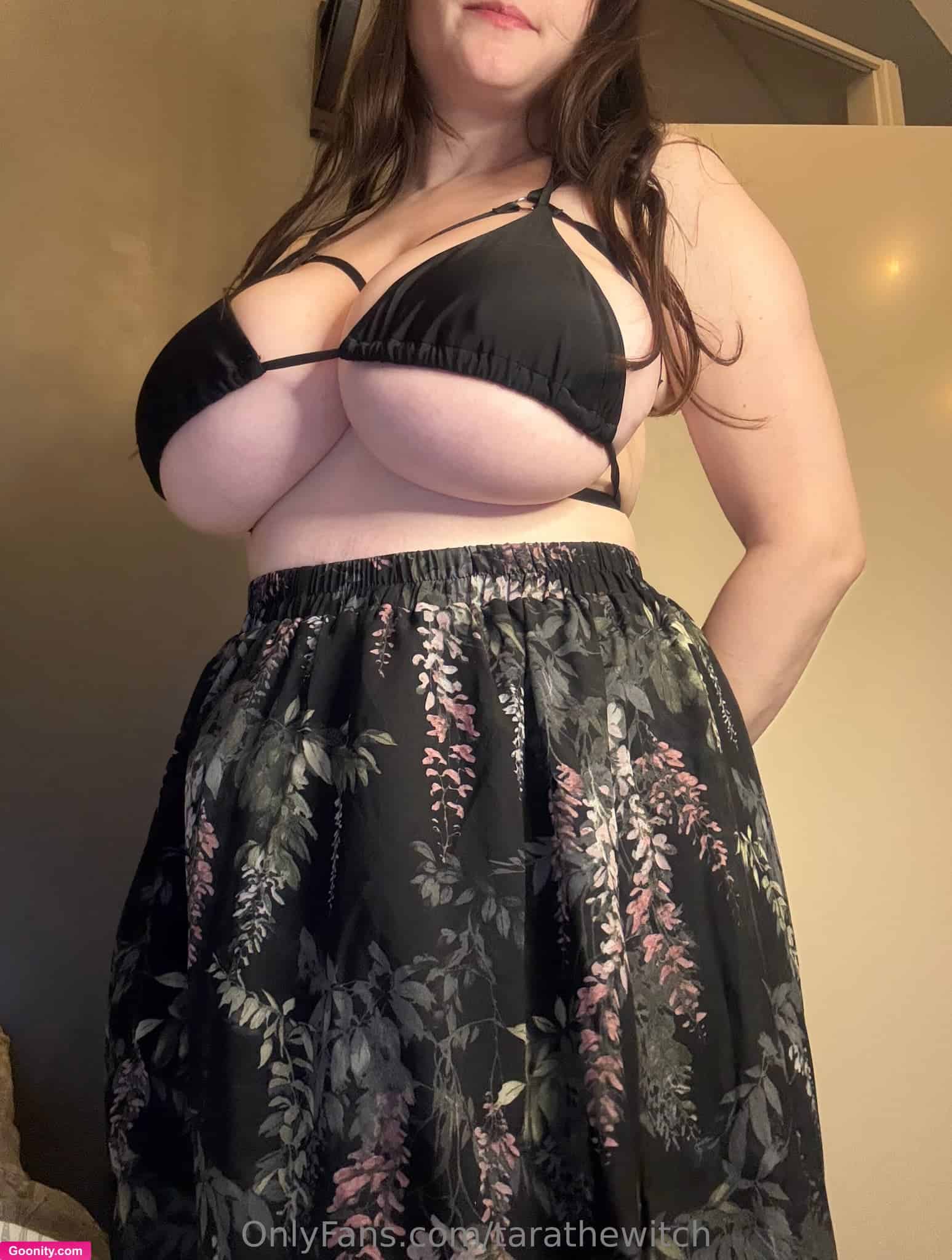 Tarathewitch photo 65