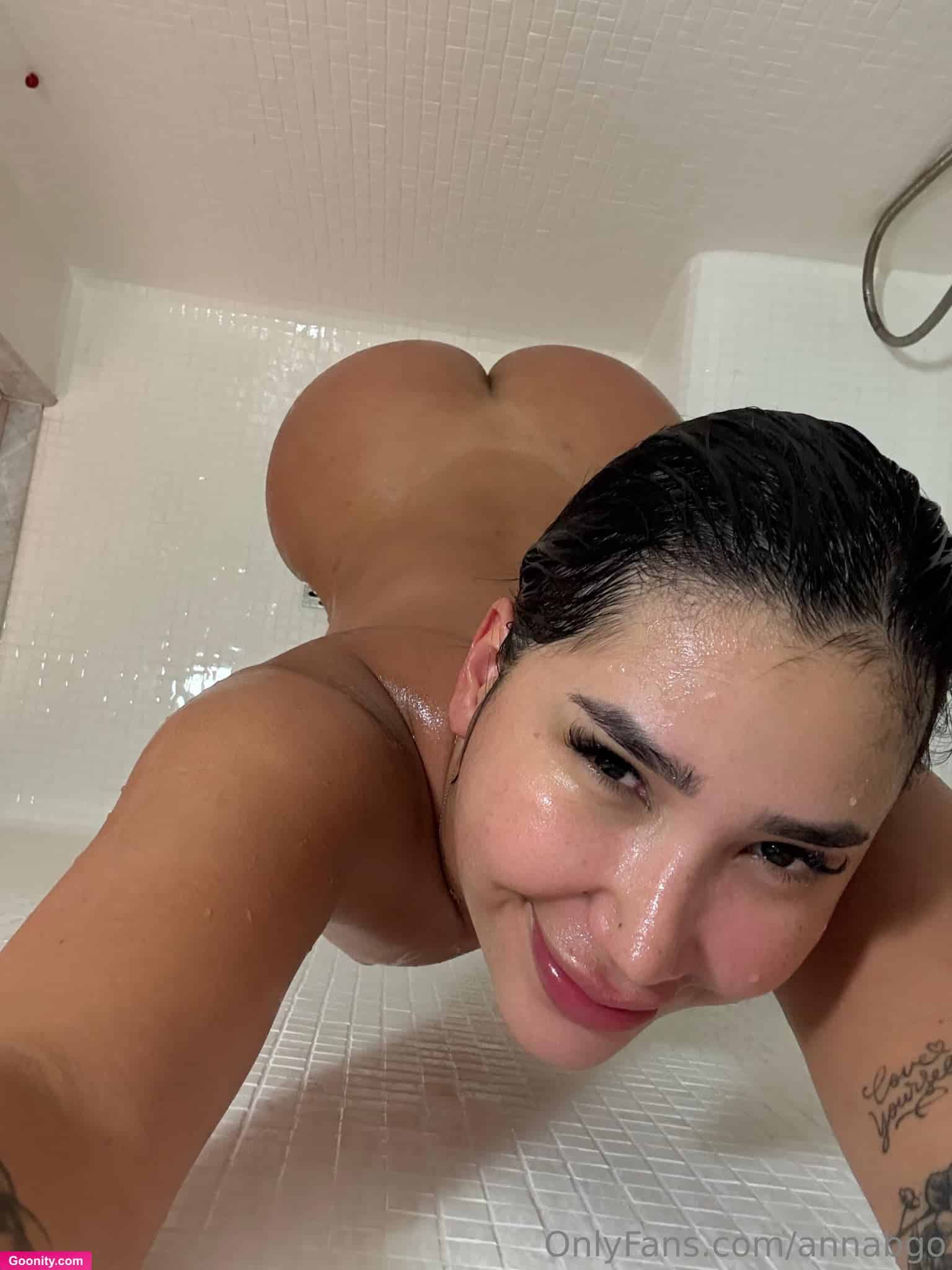 Anna Beggion photo 26