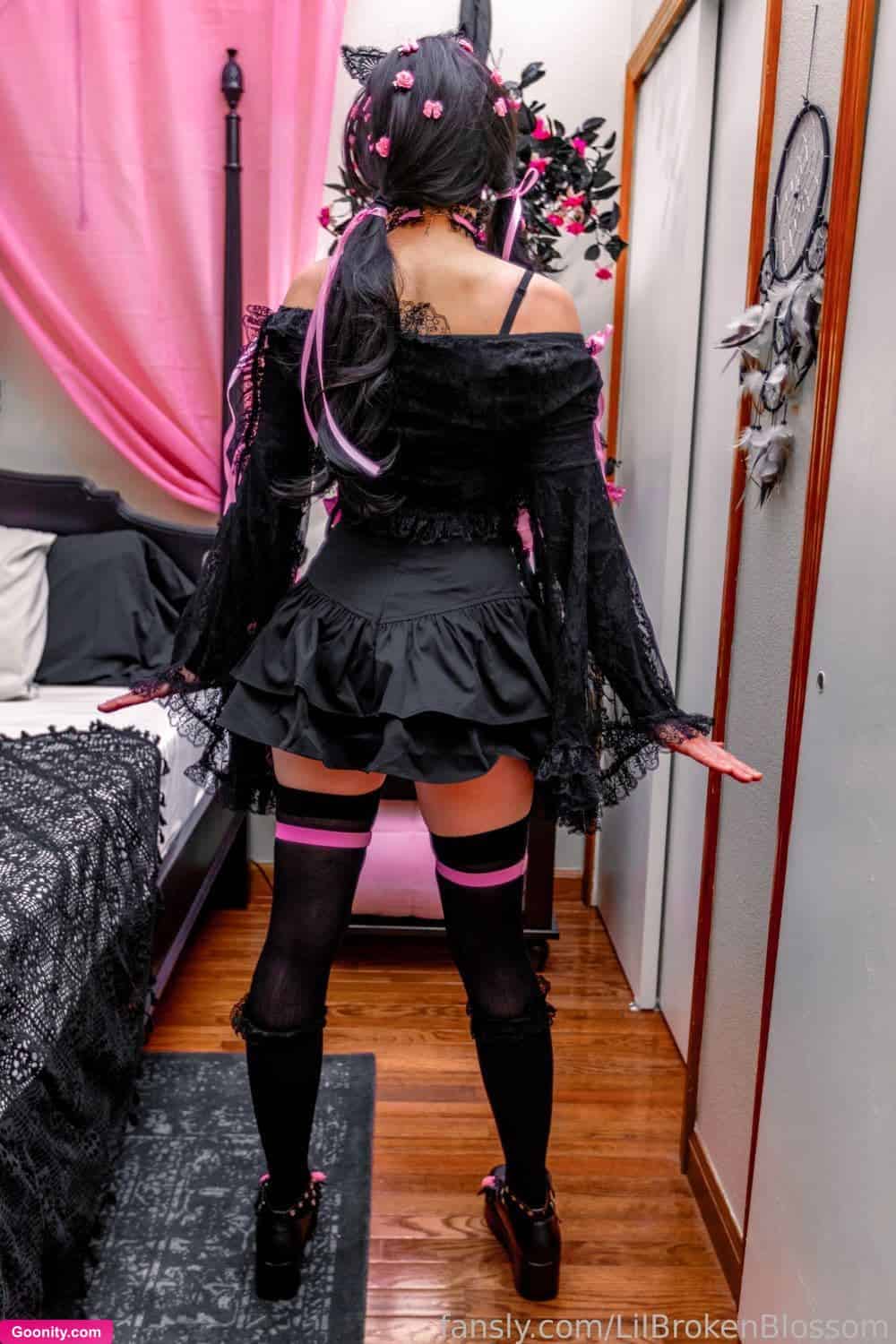 Blossom Bennett photo 6