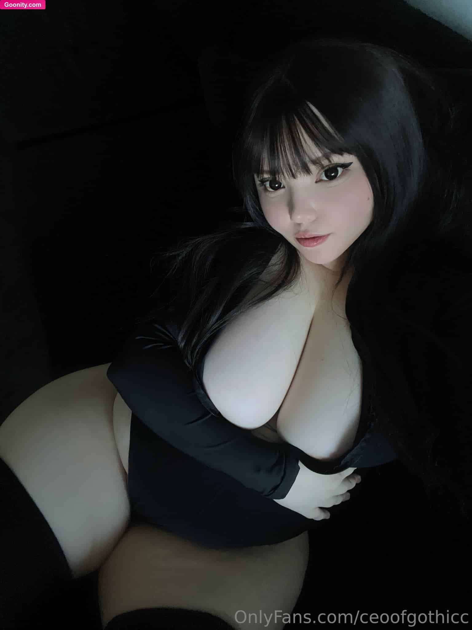 Go-thicc photo 68