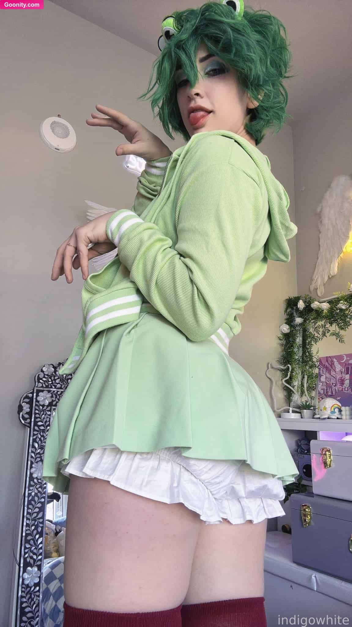 Indigo White photo 34