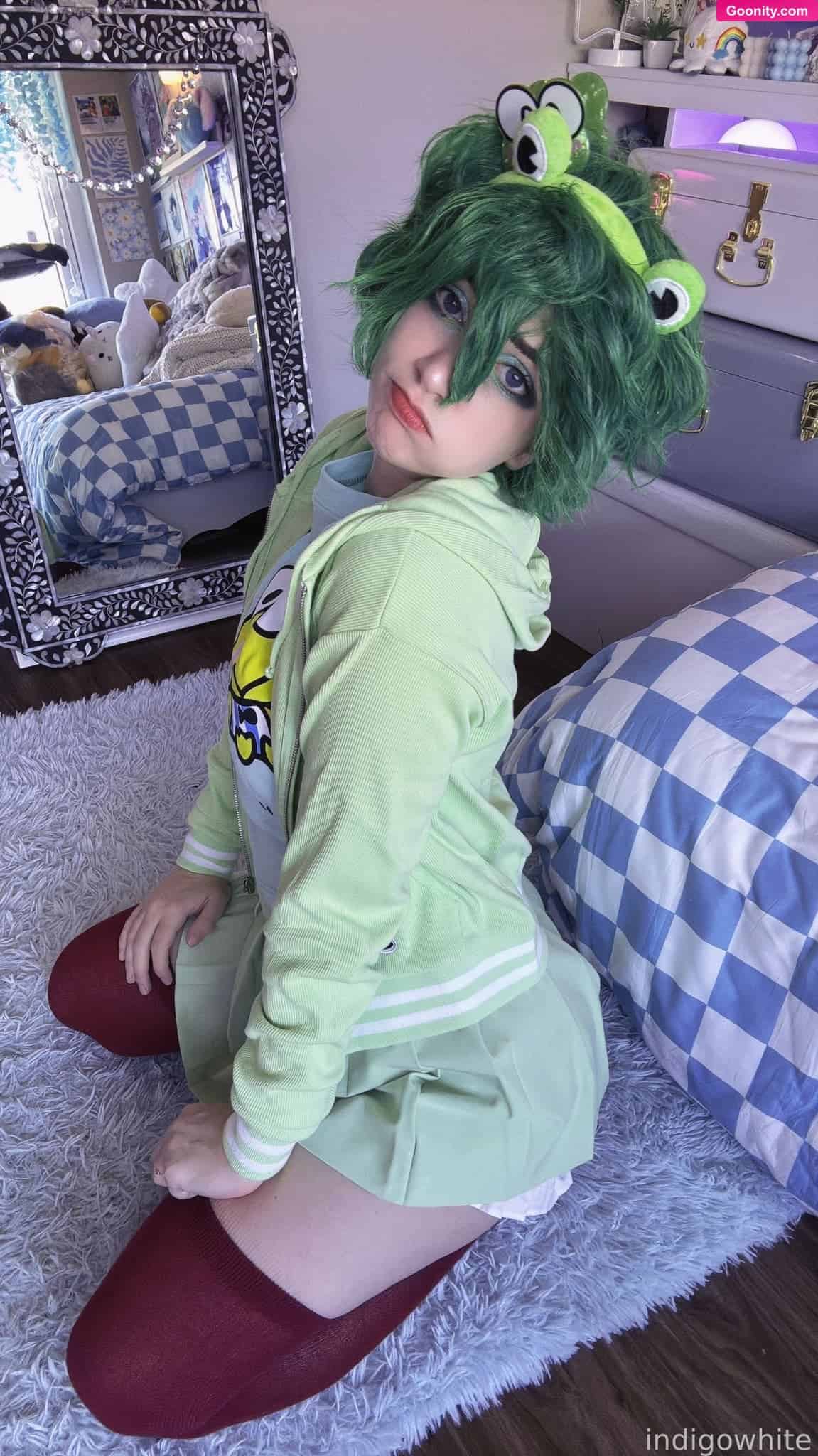 Indigo White photo 57