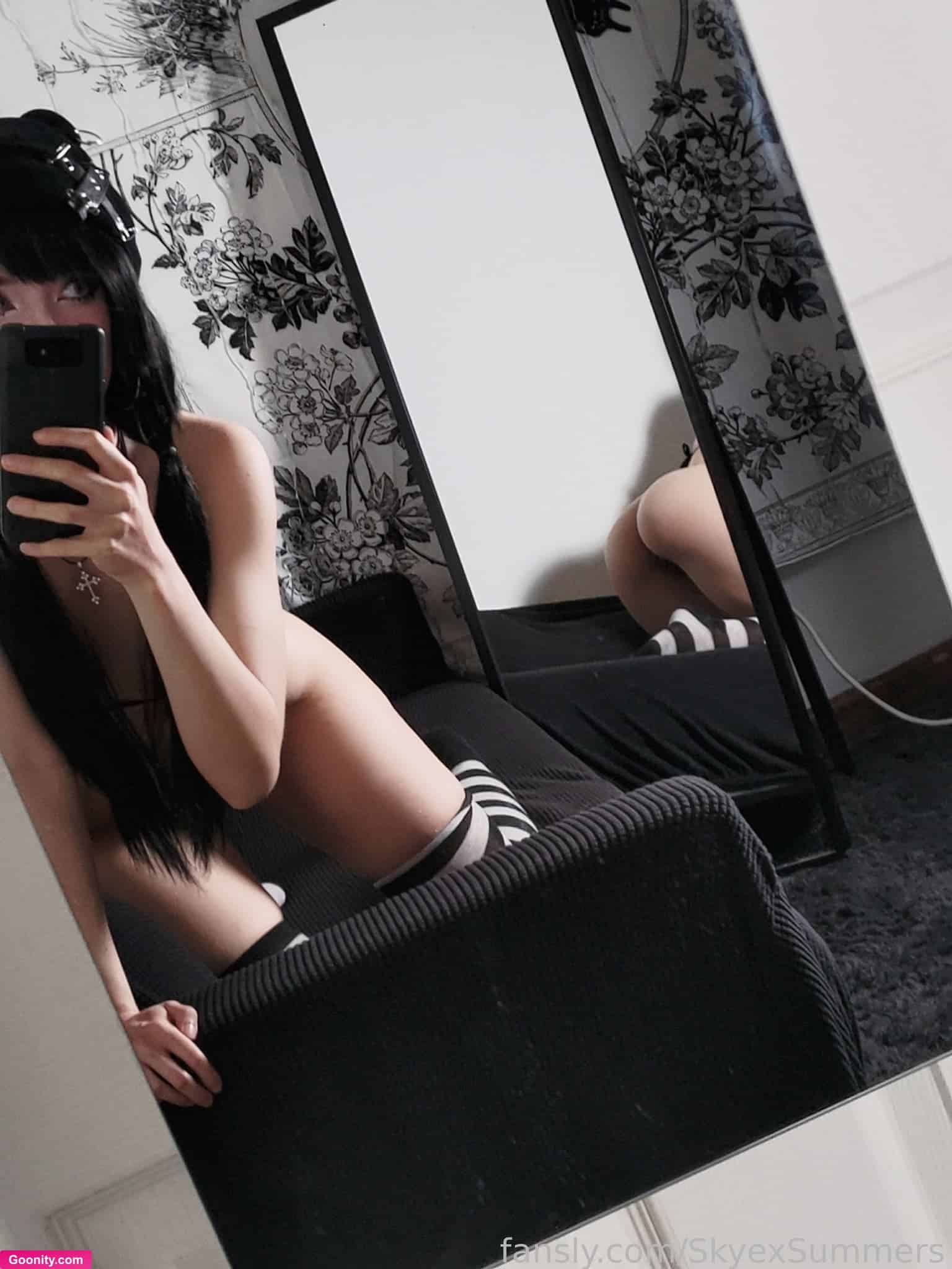 Skye Summers photo 76