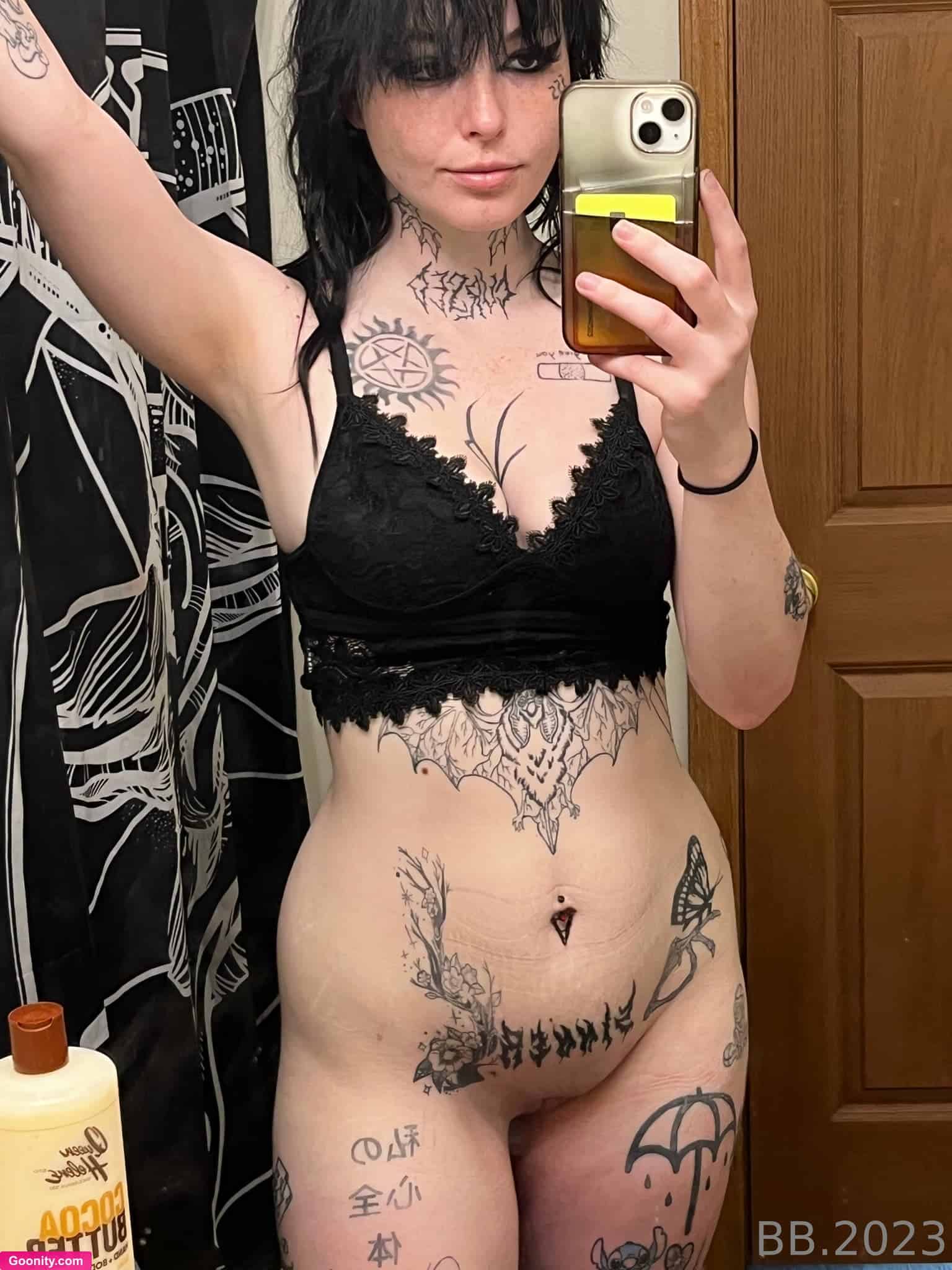 Machine_Mommy photo 6