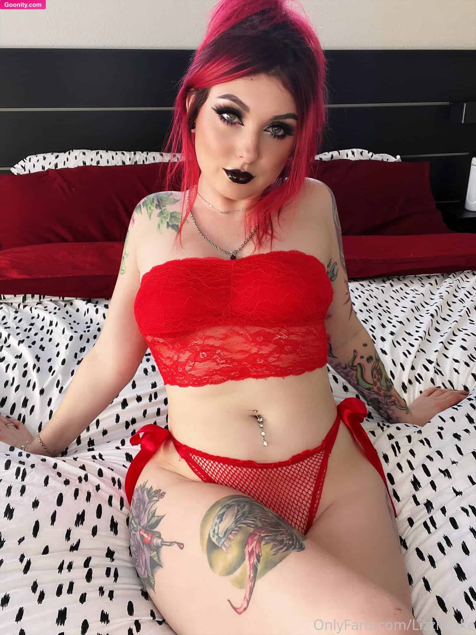 Lizzi Blake [Free] photo 93