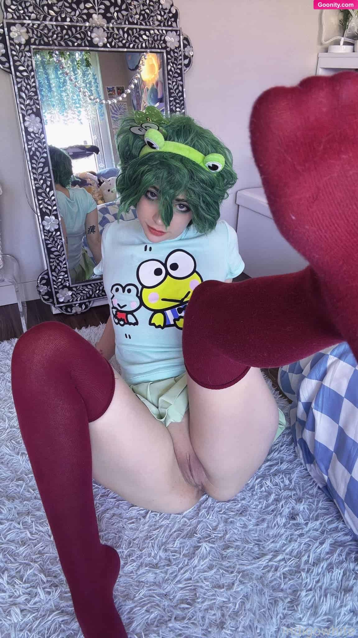 Indigo White photo 129