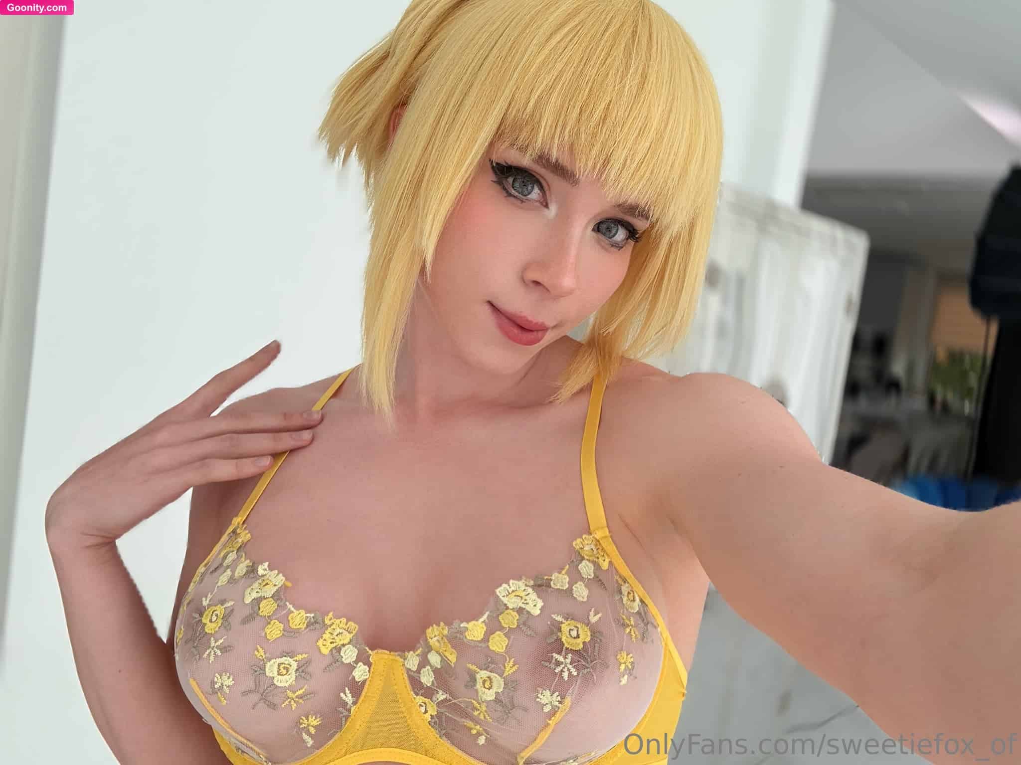 Sweetie Fox photo 84