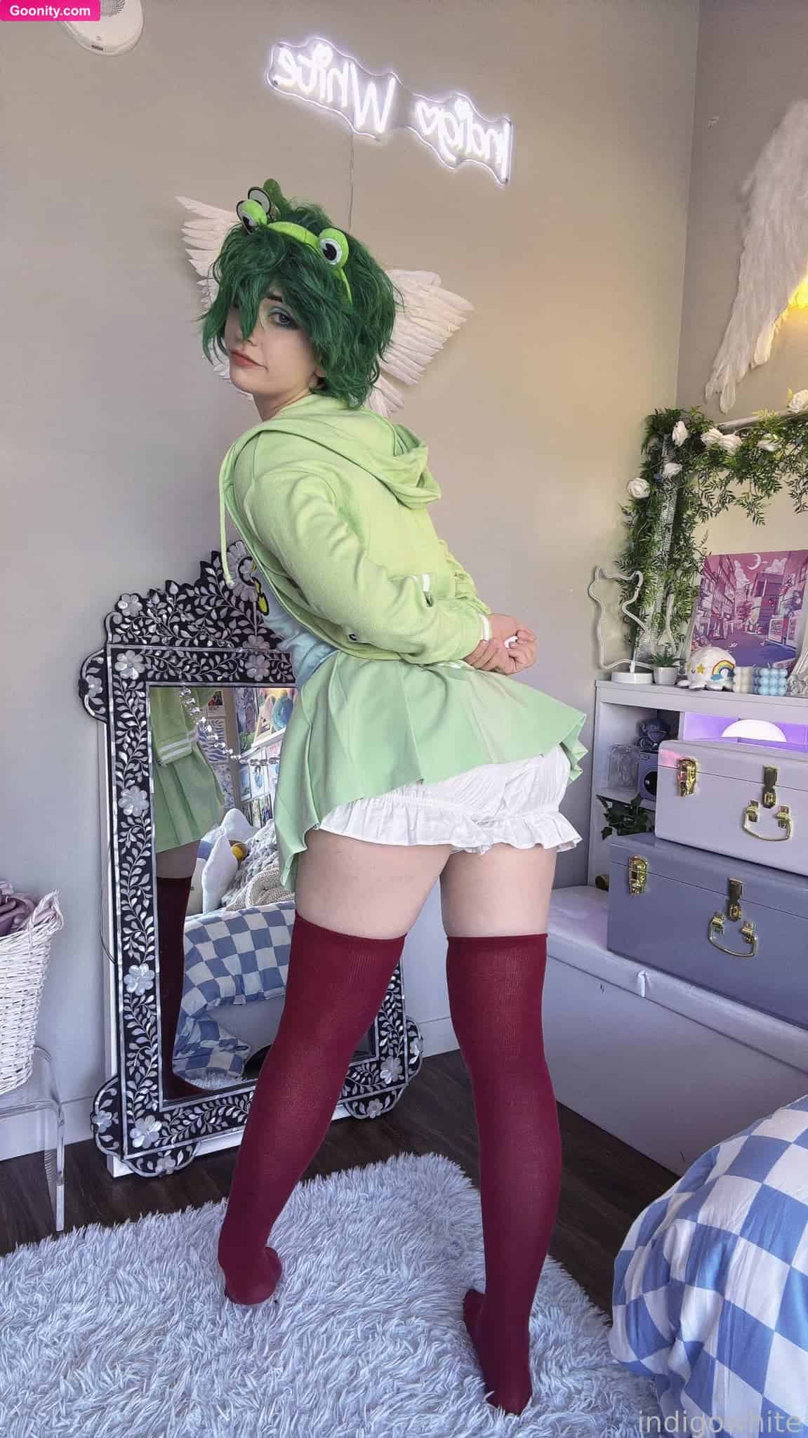 Indigo White photo 29