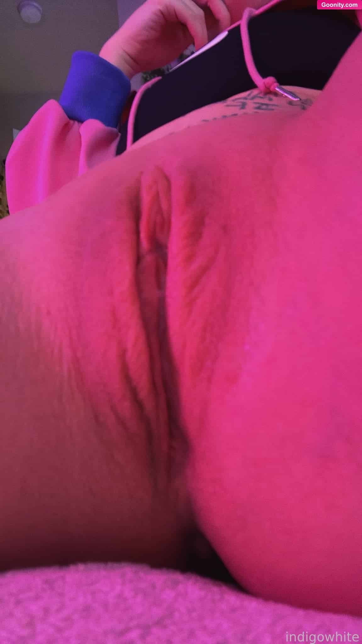 Indigo White photo 69