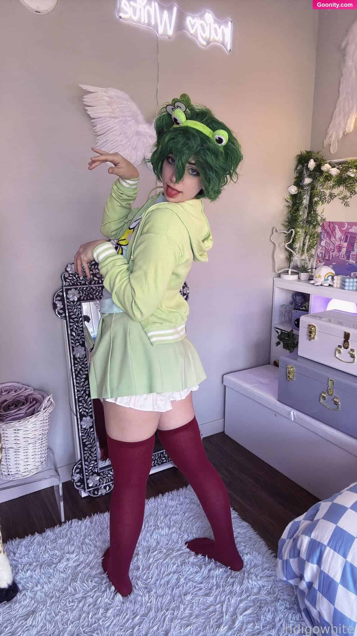 Indigo White photo 37