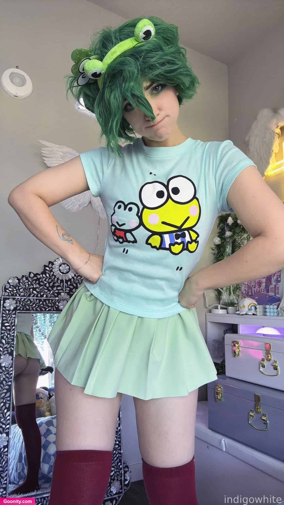 Indigo White photo 137