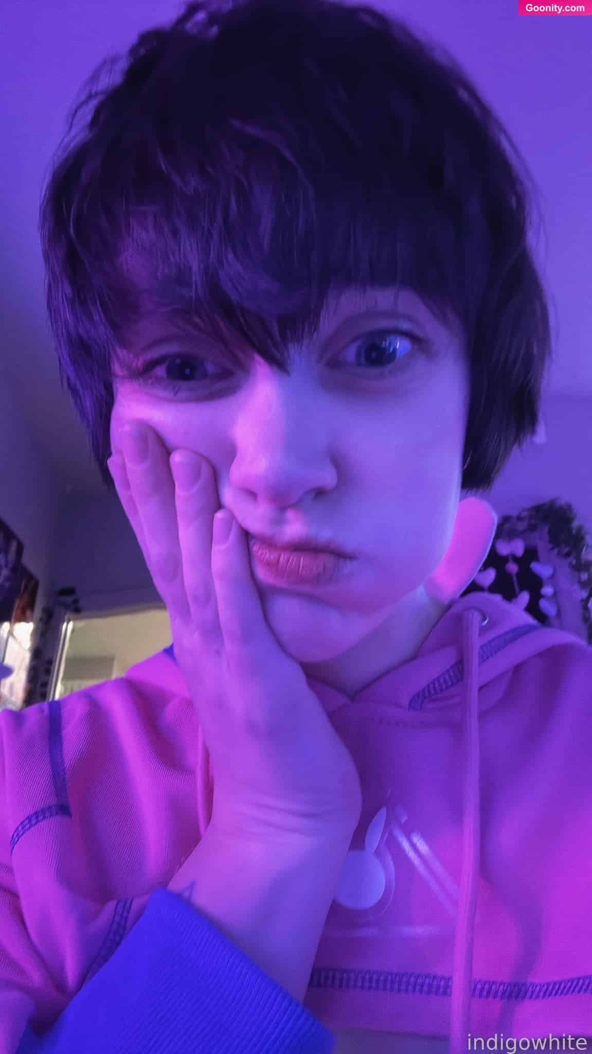 Indigo White photo 80