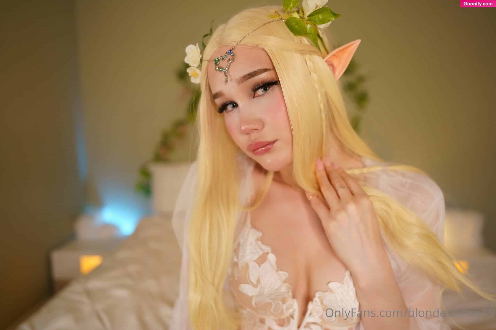 Blondelashes19 photo 72