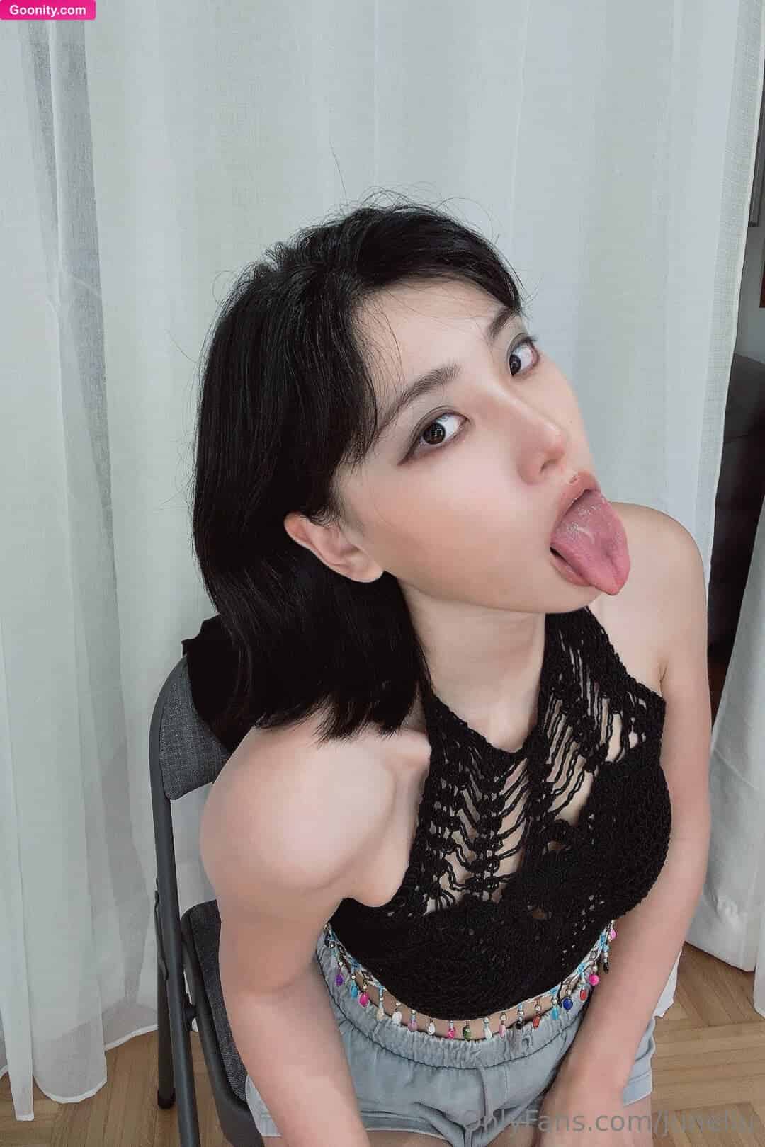 June Liu SpicyGum photo 39