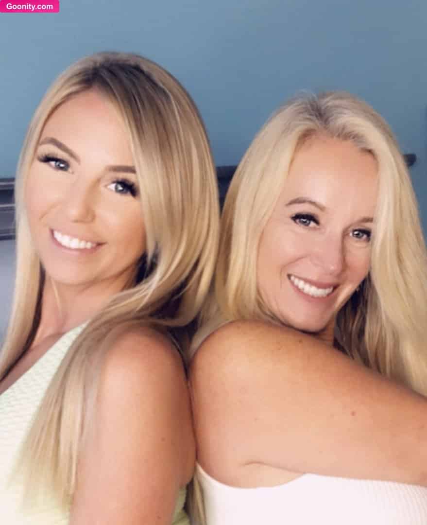 Tatiana and Mom photo 116