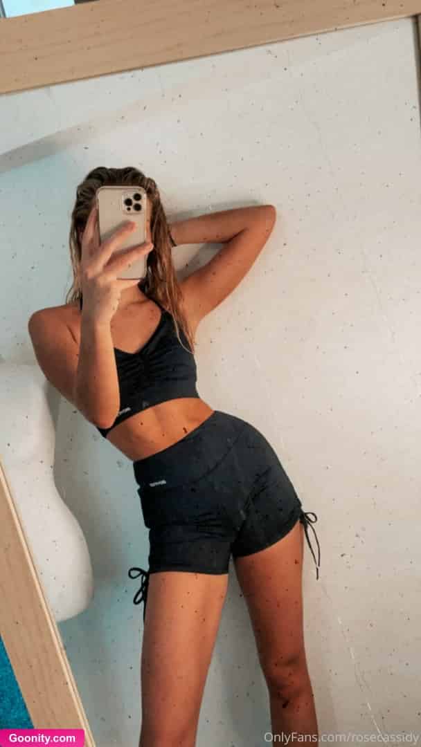 Rose Cassidy 🌹 image 1