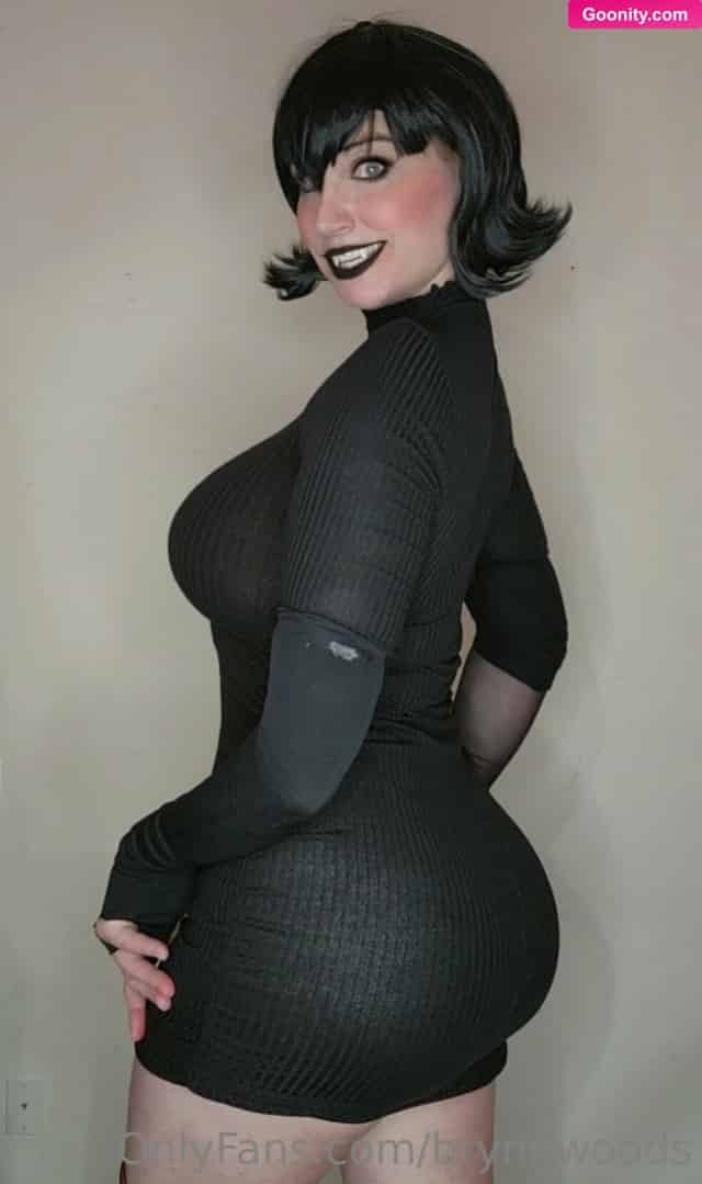 Brynn Woods photo 197