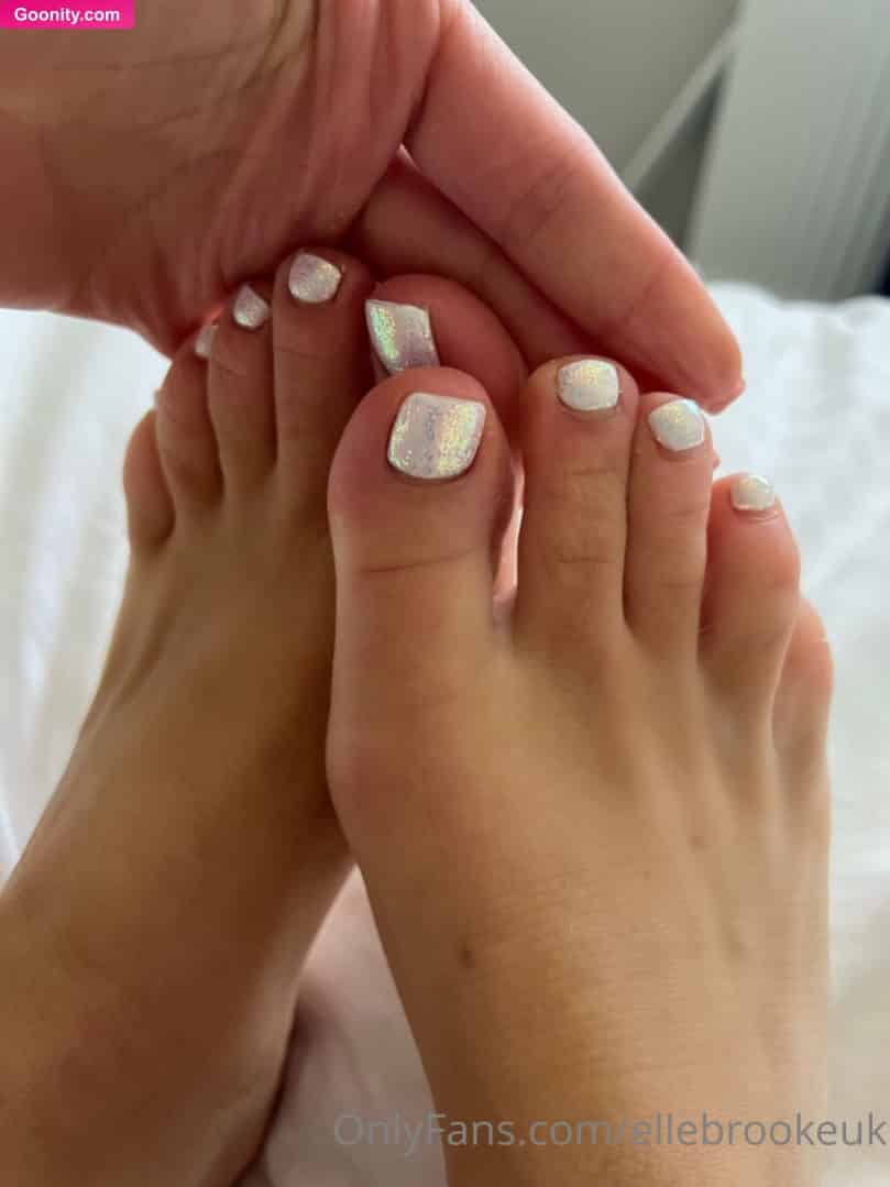 Elle Brooke photo 52