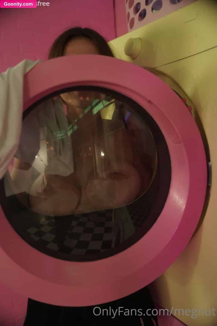 Megan Guthrie photo 73