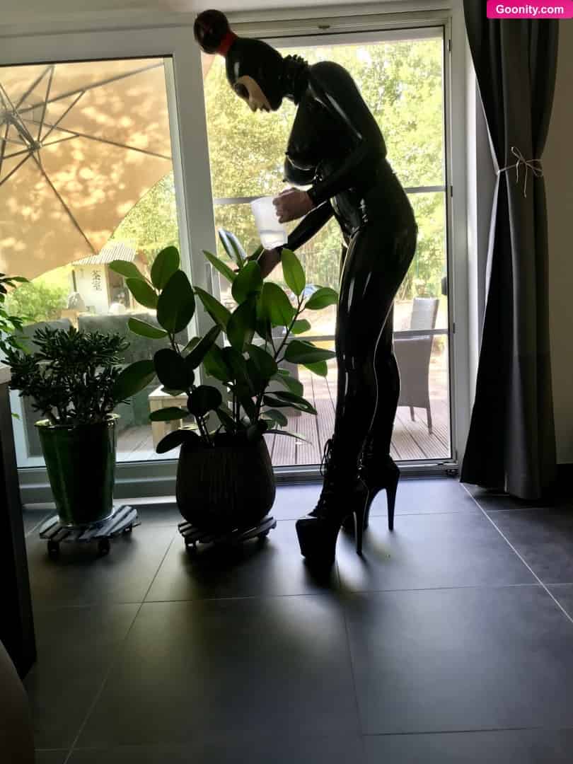 Miss Fetilicious photo 36