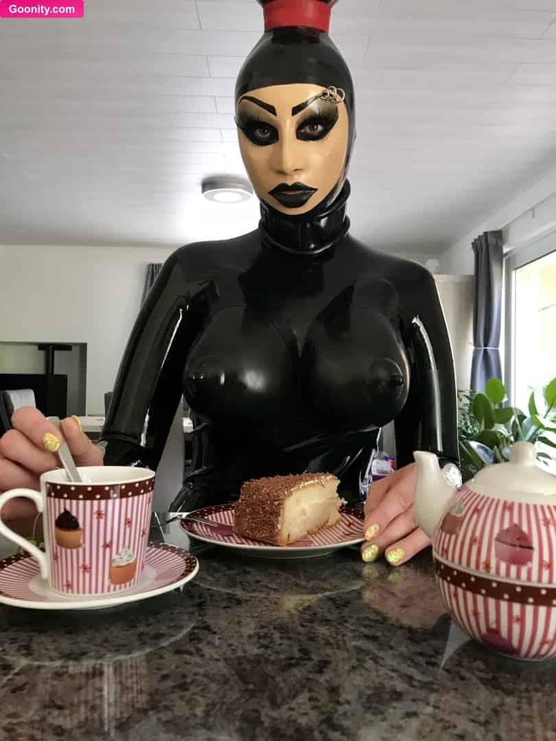 Miss Fetilicious - Image 62