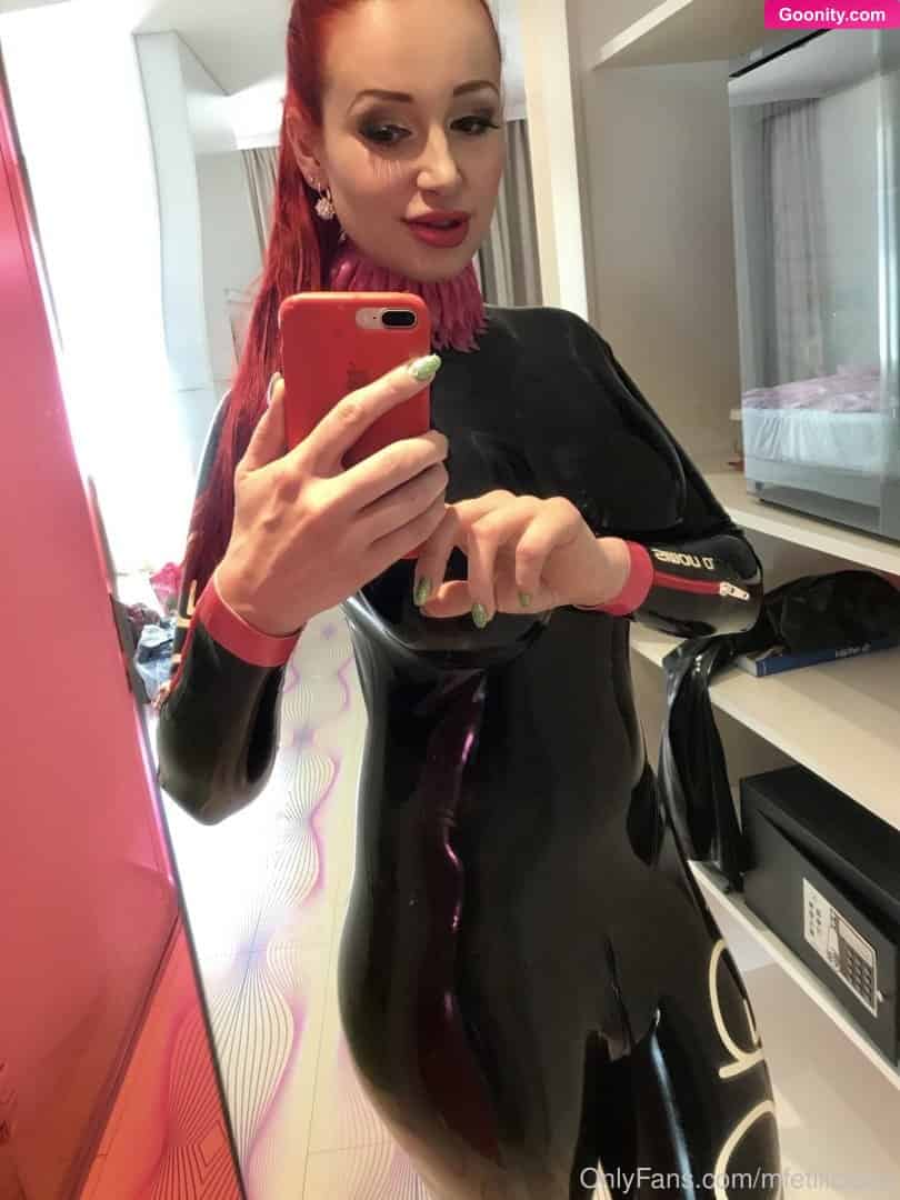 Miss Fetilicious photo 128