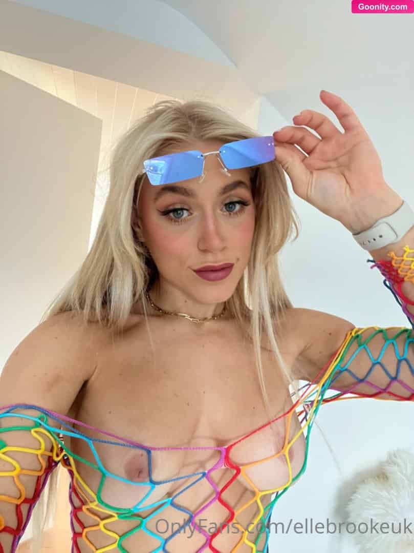 Elle Brooke photo 105