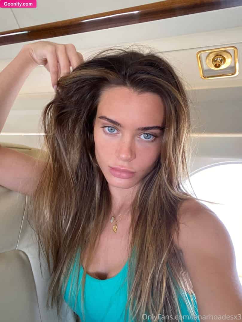 Lana Rhoades photo 25