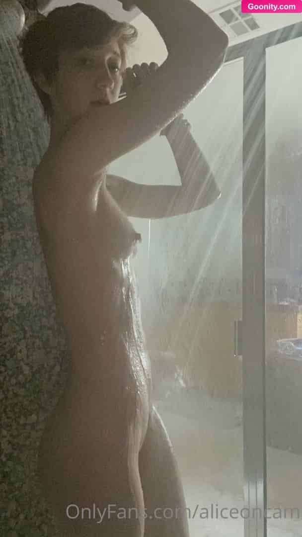 Alice White ~ ASK ABOUT THE FOX FAM photo 143