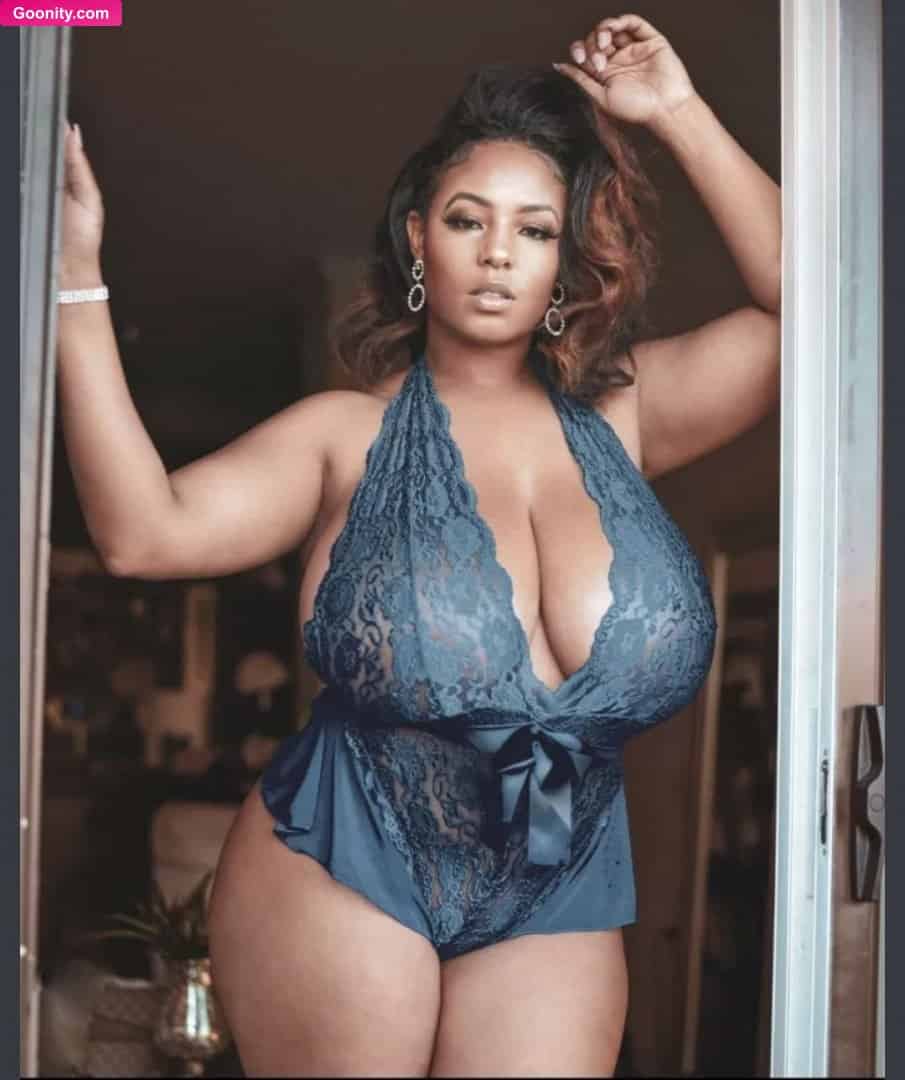 persephanii - Photo 12