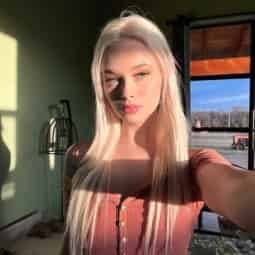 Alyssa 💕💫🌵😸