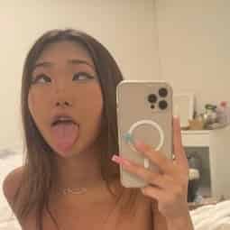 Emma ❤︎ RATED #1 ASIAN ON OF ❤︎