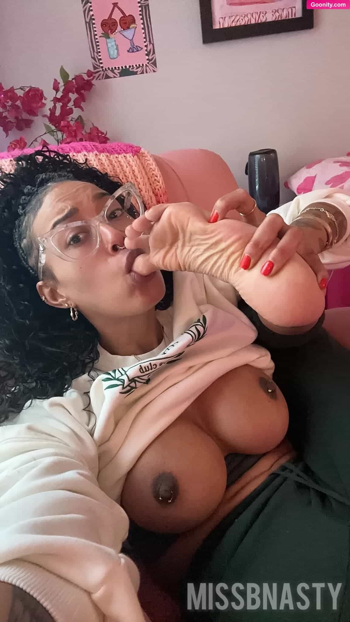 Miss B. Nasty 👑 photo 36