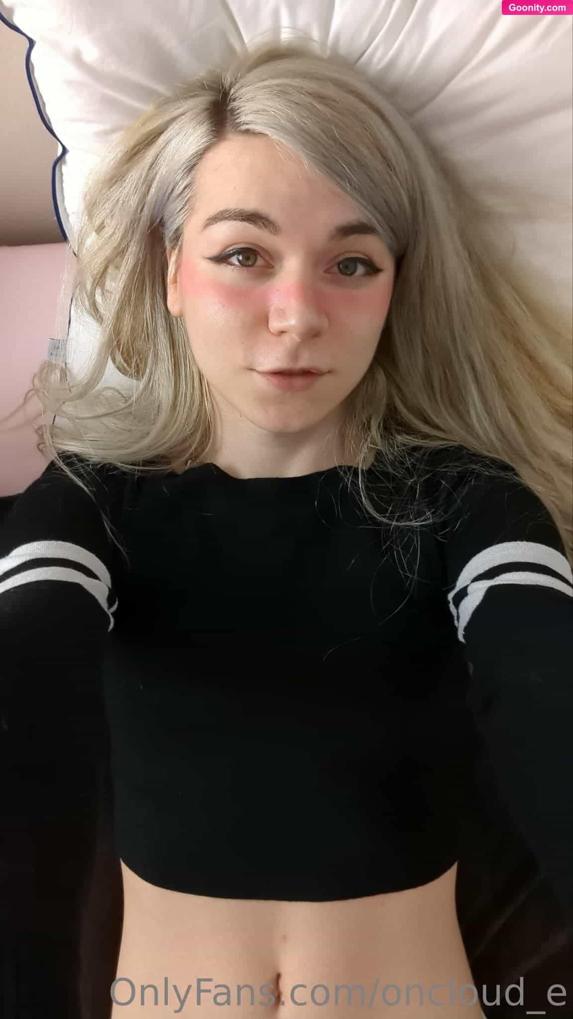 Cloudy☁️ photo 58